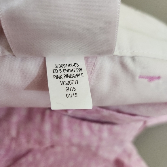 Old Navy Pineapple Print Pastel Preppy Chino Shorts, sz 6 - Picture 5 of 6